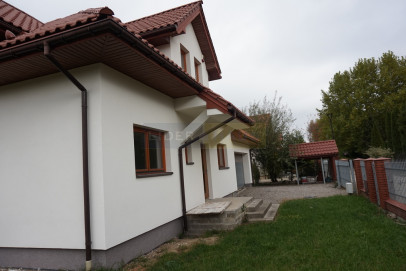 Dom Sprzedaż Cząstków Mazowiecki