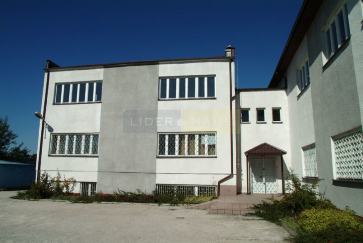 Lokal Sprzedaż Łomianki 6