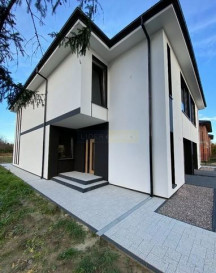 Dom Sprzedaż Skrzeszew