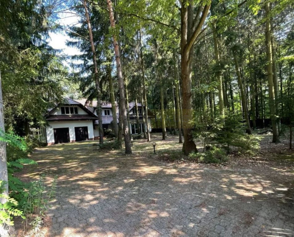 Dom Sprzedaż Łomianki 1